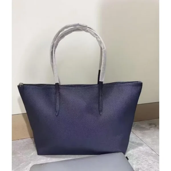 Style Meets Space – New PVC Shoulder Bag for Women
